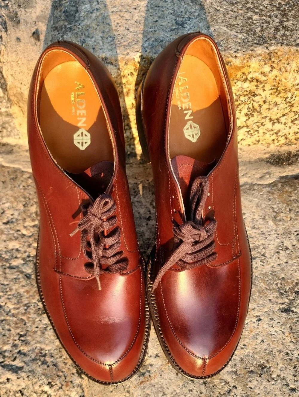 Alden 5434 V-Tip Leather Blucher Shoes (Algonquin Split Toe) size 7.5 D